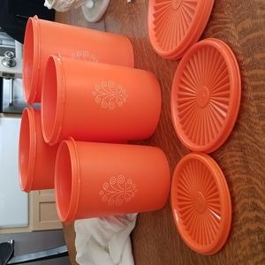 Tupperware Canister Set 8 pcs. Harvest Orange.
